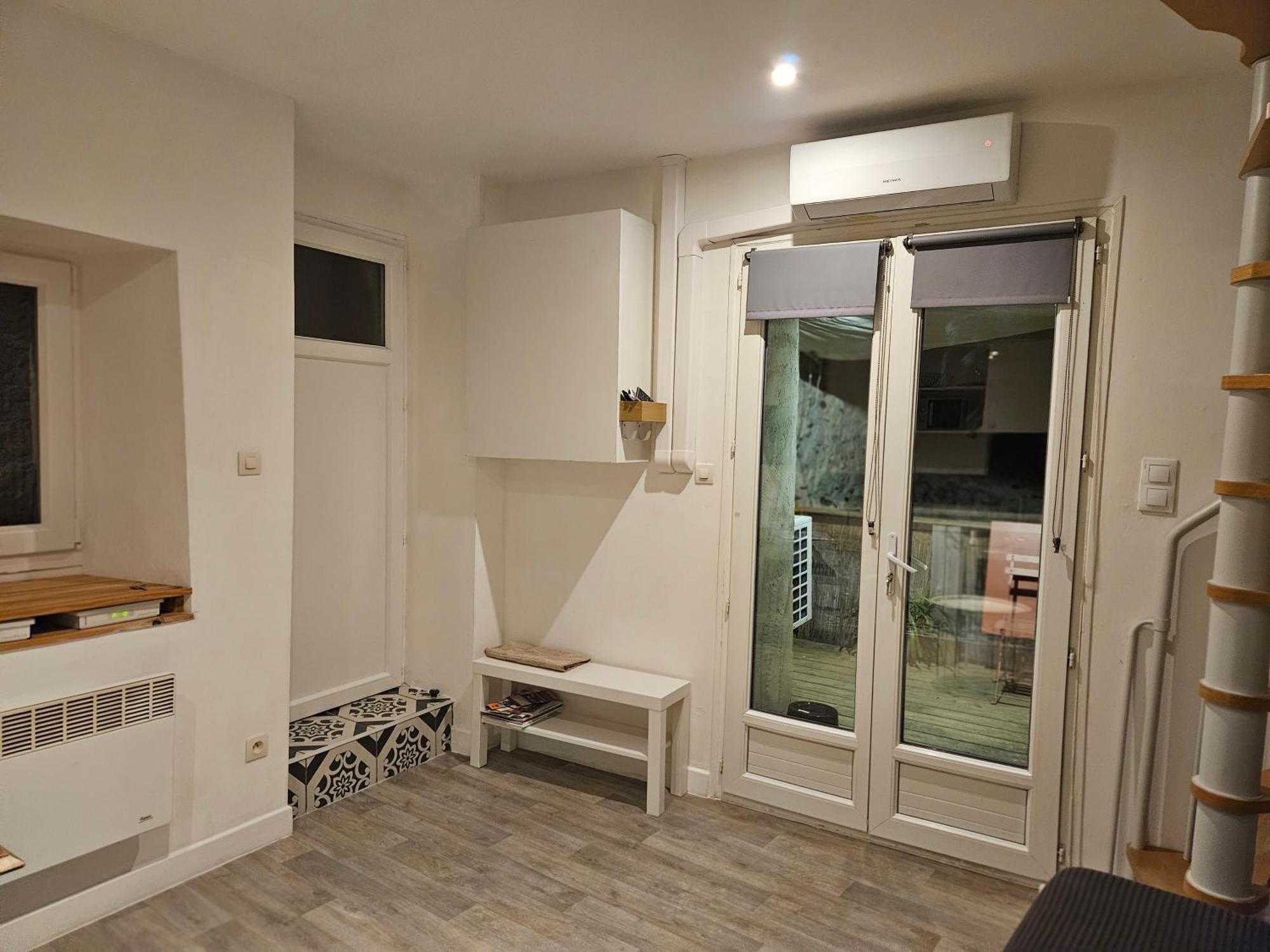 Maison De Village Meublee Avec Terrasse Donzère Kültér fotó